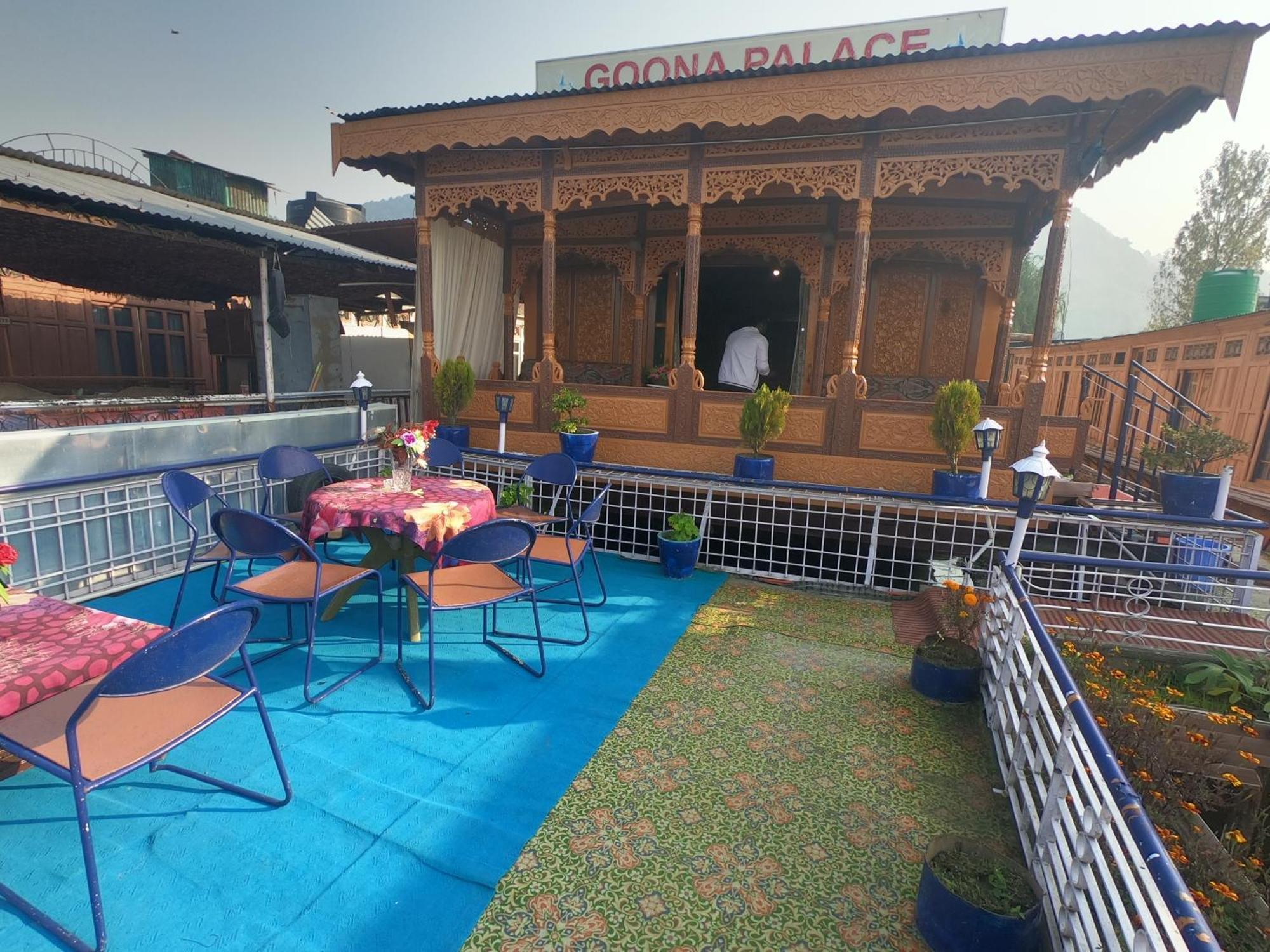 Goona Palace Houseboats Srīnagar Dış mekan fotoğraf